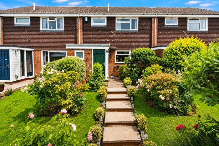3 Bedroom Terraced House For Sale In Potters Field, St. Albans, AL3