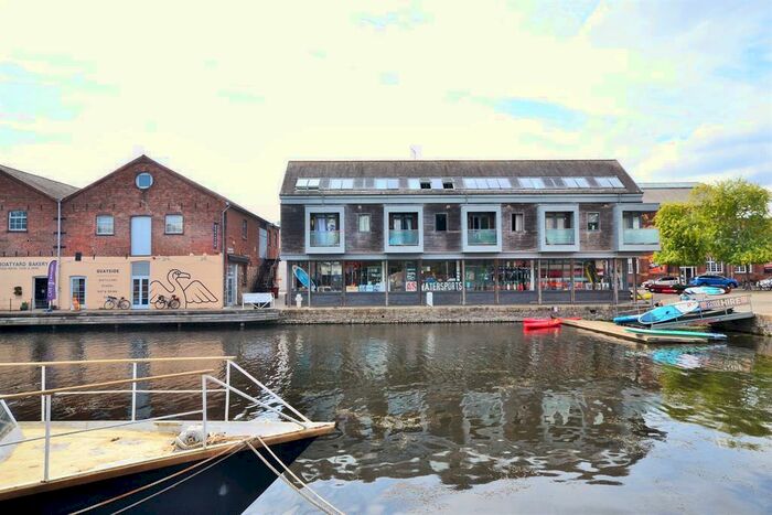 2 Bedroom Flat To Rent In Haven Road, Exeter, EX2