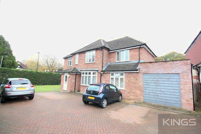 7 Bedroom Detached House To Rent In Elmsleigh Gardens, Southampton SO16