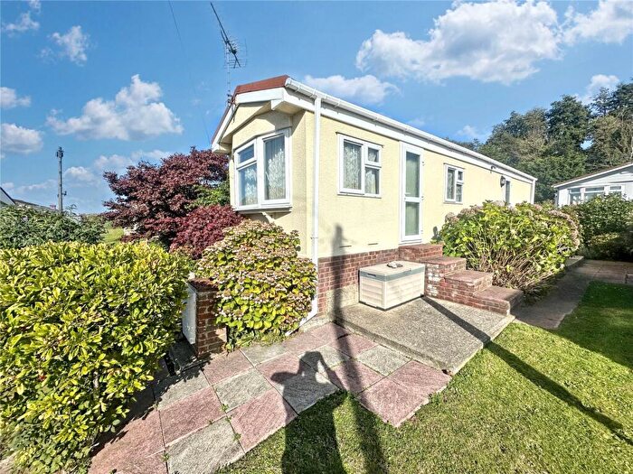 2 Bedroom Bungalow For Sale In Beckenham Park, Otterham Quay Lane, Rainham, Gillingham, ME8