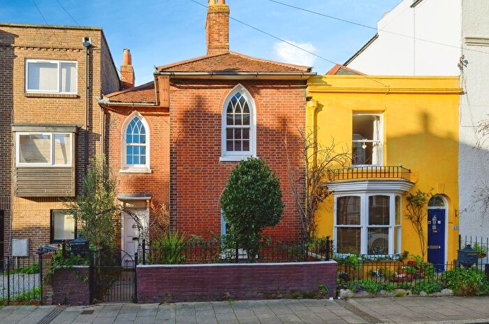 2 Bedroom Terraced House For Sale In Castle Road, Southsea, PO5