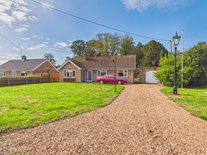 3 Bedroom Bungalow For Sale In Main Road, Crimplesham, King's Lynn, PE33