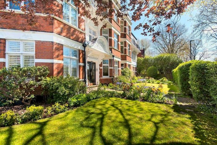 2 Bedroom Property To Rent In South Parade, London, Uk, W4