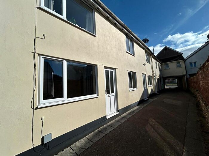1 Bedroom Apartment To Rent In King Street, Honiton, EX14
