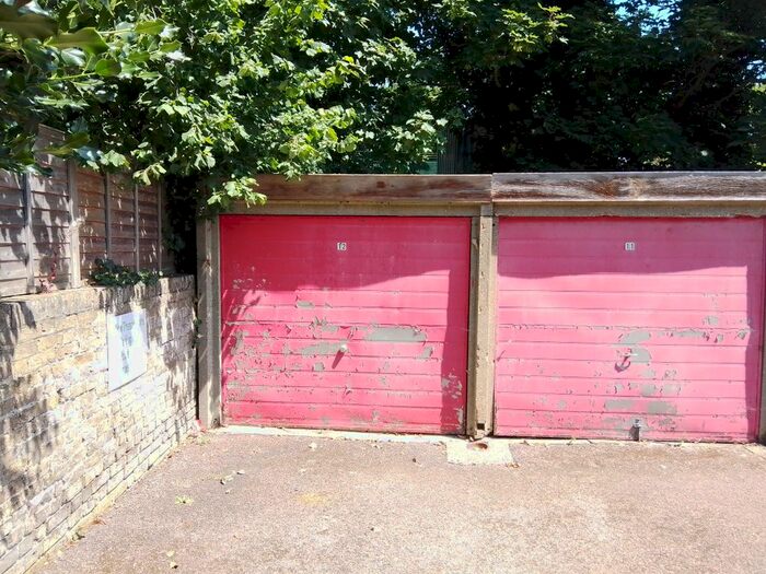 Parking/garage To Rent In St Peters Park Road, Broadstairs, CT10