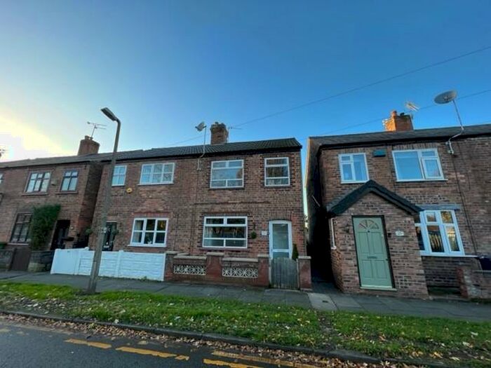 3 Bedroom Terraced House To Rent In Percy Street, Northwich, CW9