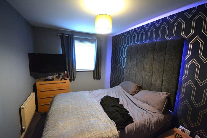 2 Bedroom Apartment To Rent In Everside Close, Worsley, M28