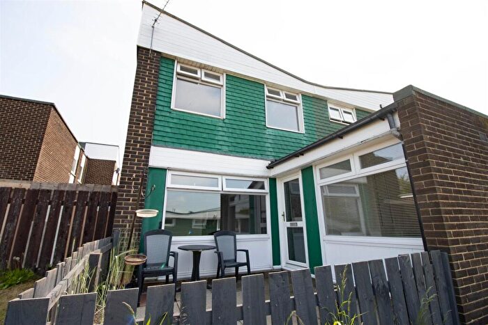 3 Bedroom End Of Terrace House To Rent In Gainford, Gateshead, NE9