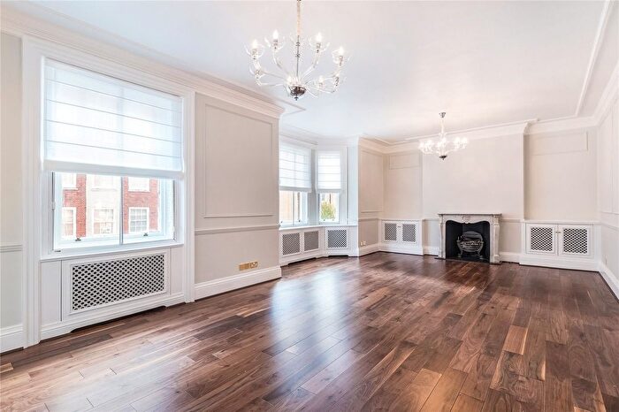 4 Bedroom Flat To Rent In Cumberland Mansions, George Street, London, W1H