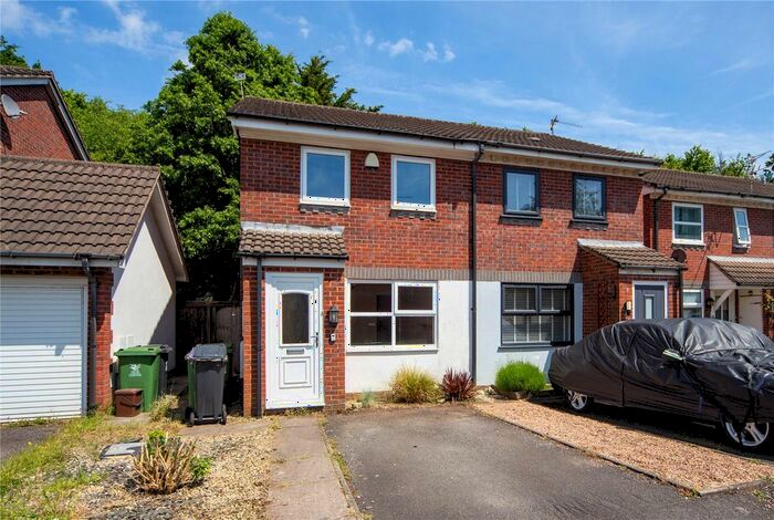 2 Bedroom Semi-Detached House To Rent In Stallcourt Close, Penylan, Cardiff, CF23