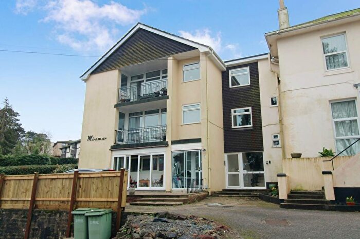 3 Bedroom Flat For Sale In Belle Vue Road, Roundham, TQ4