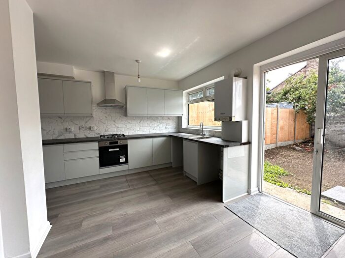 3 Bedroom Terraced House To Rent In Southbury Road, Enfield, EN1