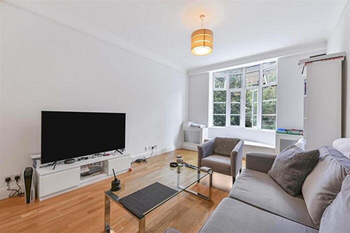 1 Bedroom Flat To Rent In Grove End Gardens, Grove End Road, London, NW8