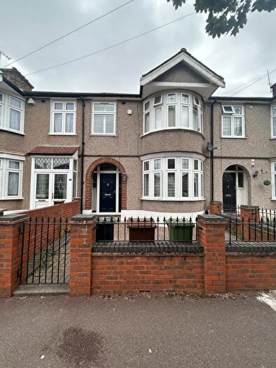 3 Bedroom Terraced House For Sale In Barking, IG11