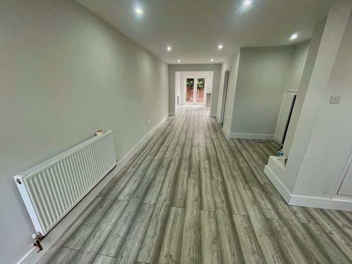 5 Bedroom Terraced House To Rent In Belgrave Mews, Uxbridge, UB8