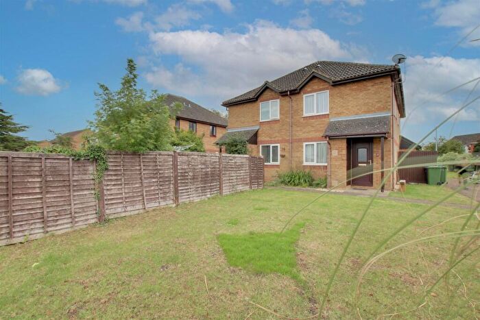 1 Bedroom End Of Terrace House To Rent In Chantry Close, Chatteris, PE16