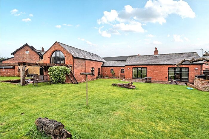 4 Bedroom Barn Conversion For Sale In Hall Lane, Bold, St. Helens, Merseyside, WA9