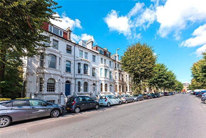 1 Bedroom Flat To Rent In Tisbury Road, Hove, East Sussex, BN3