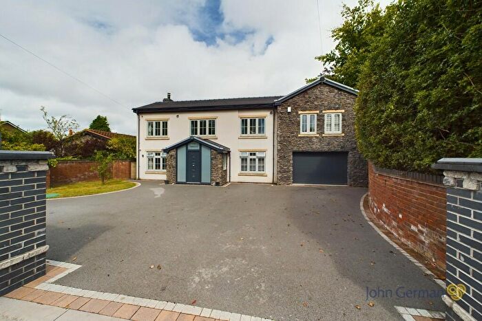 5 Bedroom Detached House For Sale In The Timbers, Seighford, Stafford, ST18