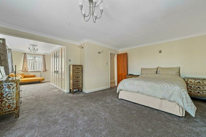 4 Bedroom Detached House For Sale In St. Osyth, Essex, CO16