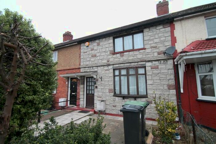 3 Bedroom Terraced House To Rent In Kipling Terrace, Great Cambridge Road, London, N9