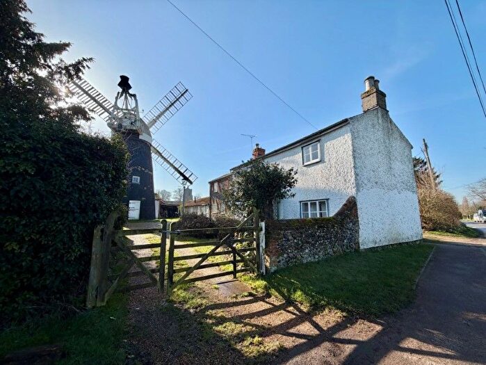 4 Bedroom Detached House For Sale In Bardwell Windmill And Cottage, The Windmill, School Lane, Bardwell, Suffolk, IP31