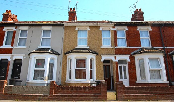2 Bedroom Terraced House To Rent In Newcastle Street, Swindon, Wiltshire, SN1