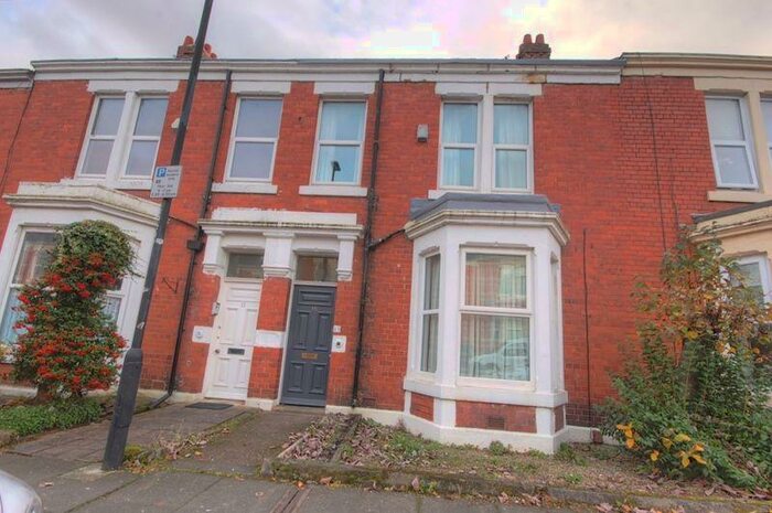 5 Bedroom Property To Rent In Sunbury Avenue, Newcastle Upon Tyne, NE2
