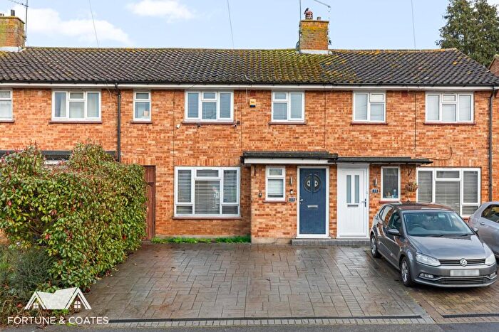 2 Bedroom Terraced House For Sale In Windmill Fields, Harlow, CM17