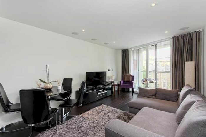 2 Bedroom Flat To Rent In Grosvenor Waterside, Chelsea Embankment, SW1W