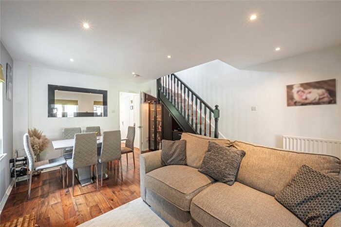 2 Bedroom End Of Terrace House For Sale In Brancaster Drive, Mill Hill, London, NW7