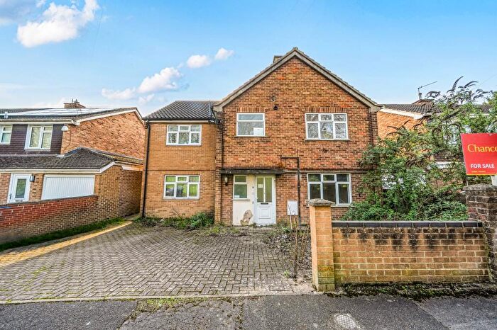 1 Bedroom Flat For Sale In Toot Hill Butts, Headington, OX3