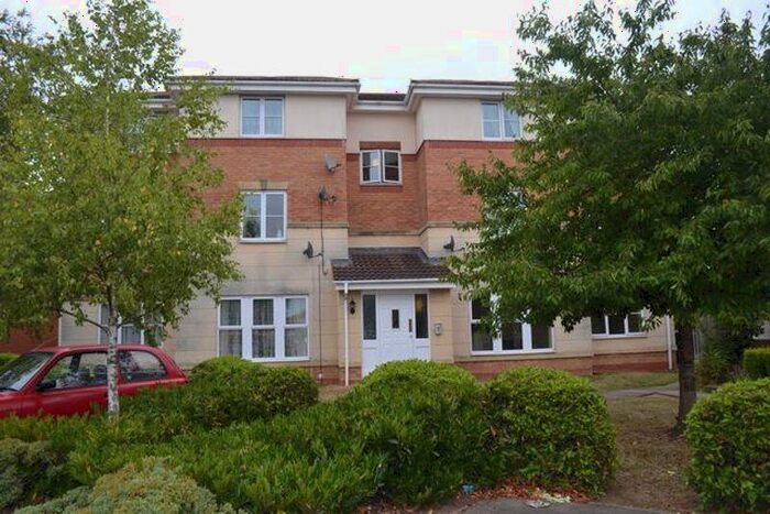 1 Bedroom Apartment To Rent In Bishops Castle Way, Gloucester, GL1