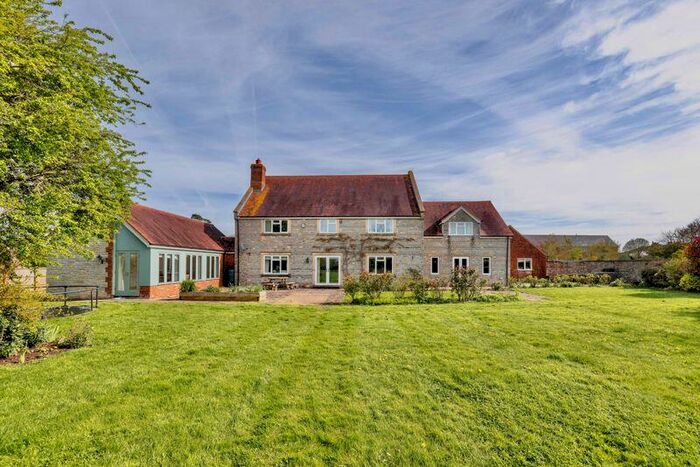 5 Bedroom Village House For Sale In Prestigious Modern Village House Close To Castle Cary., BA7