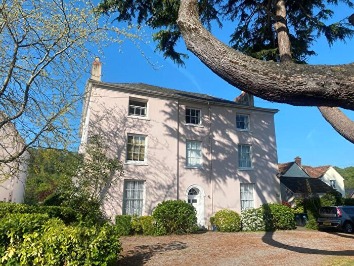 1 Bedroom Flat For Sale In New Market Street, Usk, NP15