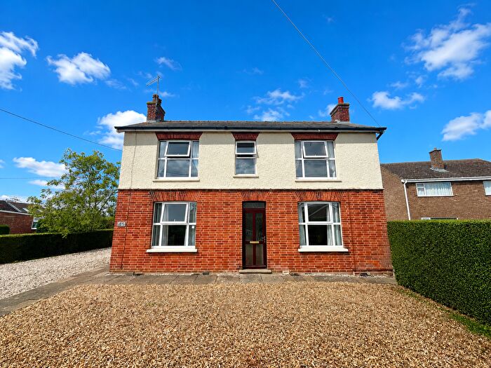 3 Bedroom Detached House For Sale In Station Road, Manea, PE15