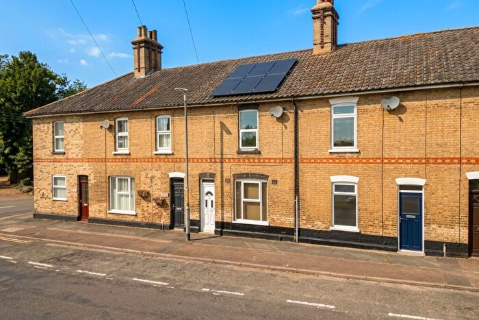 2 Bedroom Terraced House For Sale In Norwich Road, Scole, Diss, IP21