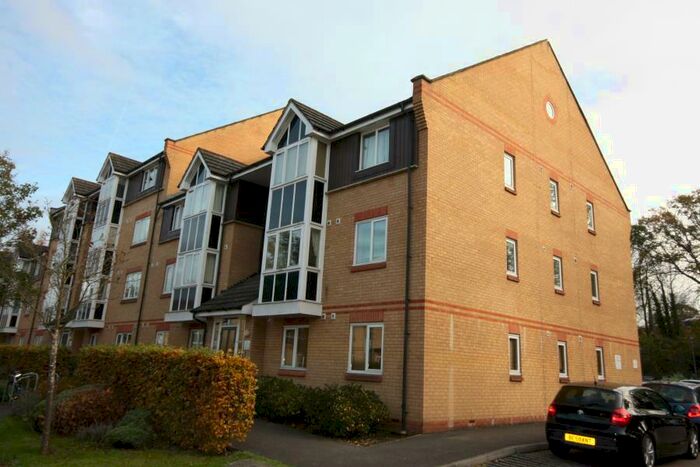 1 Bedroom Apartment To Rent In Faraday Road, Guildford, GU1