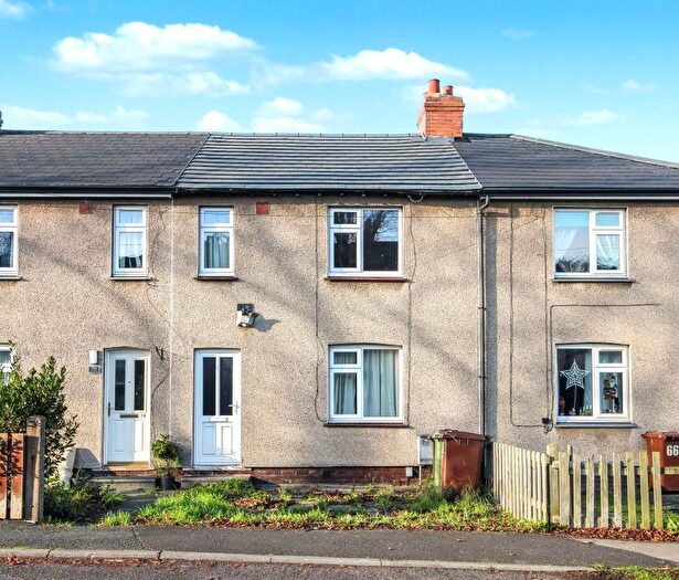 3 Bedroom Terraced House For Sale In Duke Of York Avenue, Wakefield, WF2