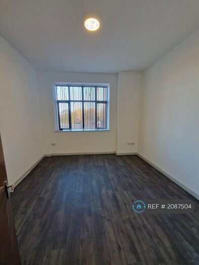 2 Bedroom Flat To Rent In Drake Street, Rochdale, OL16