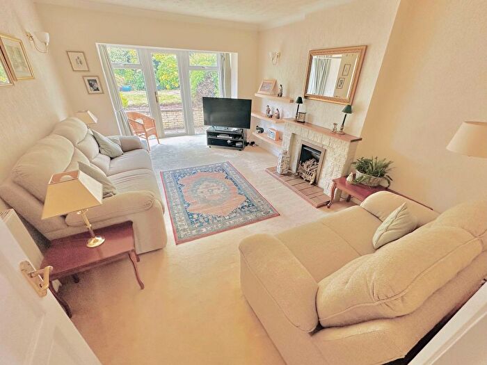 3 Bedroom Bungalow For Sale In Spencer Close, The Straits, Lower Gornal, DY3