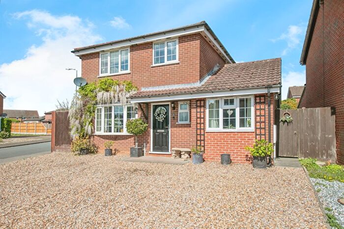 3 Bedroom Detached House For Sale In Davidson Close, Great Cornard, Sudbury, CO10