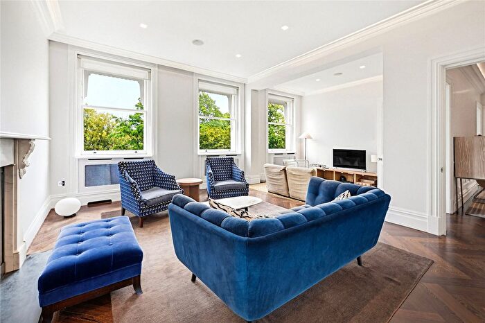 4 Bedroom Flat To Rent In Queen's Gate Gardens, Knightsbridge, London, SW7