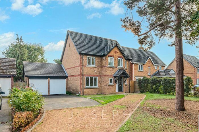 4 Bedroom Detached House For Sale In Cherry Lane Gardens, Ipswich, IP4
