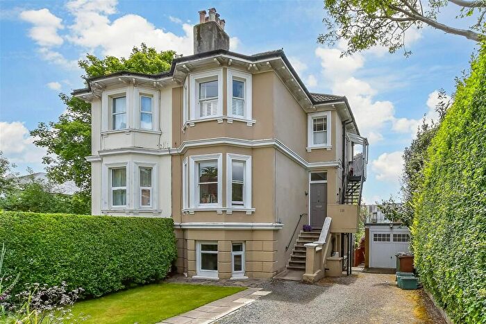 2 Bedroom Flat To Rent In Upper Grosvenor Road, Tunbridge Wells, TN1