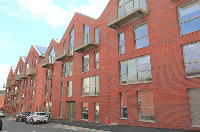 1 Bedroom Apartment To Rent In Palatine Gardens, Henry Street, Sheffield, S3