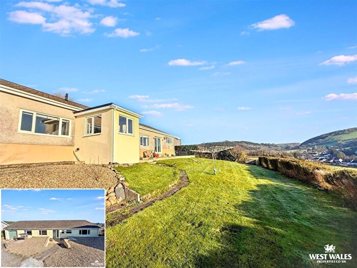 4 Bedroom Detached Bungalow For Sale In Bronwydd Arms, Carmarthen, SA33