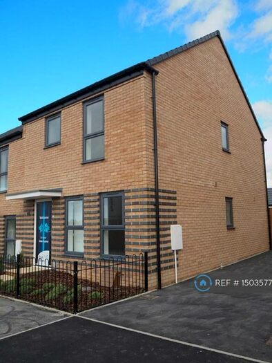 3 Bedroom End Of Terrace House To Rent In Teeswater Way, Milton Keynes, MK8