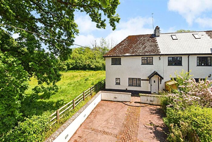 3 Bedroom End Terrace House For Sale In Craddock, Cullompton, EX15