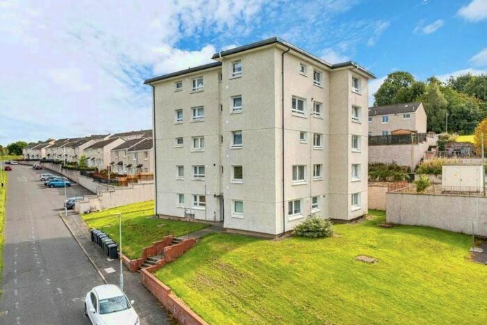 2 Bedroom Maisonette To Rent In Woodend Road, Rutherglen, Glasgow, G73